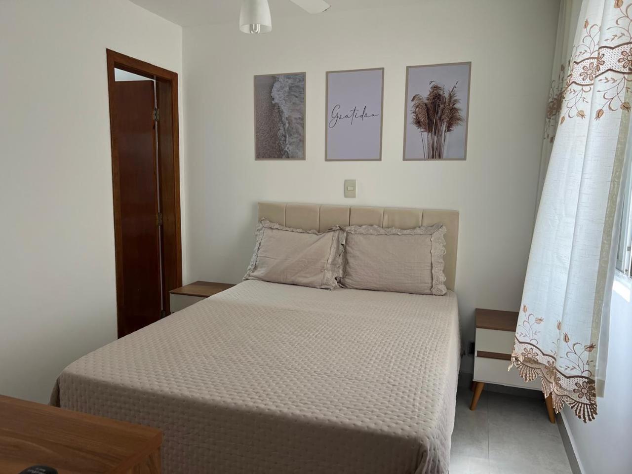 Beleza De Apartamento 300 Metros Da Praia Гуаружа Екстер'єр фото
